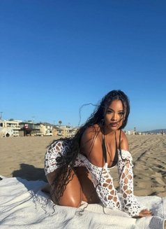 ARIANA - escort in Mumbai Photo 2 of 19