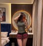 Arianna - escort in Muscat Photo 3 of 4
