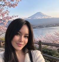 ARIANNA JUST ARRIVED - puta in Tokyo Photo 22 of 22
