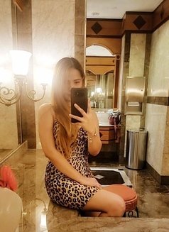 Arianna 100%GFE partygirl in town! - escort in Hong Kong Photo 1 of 5