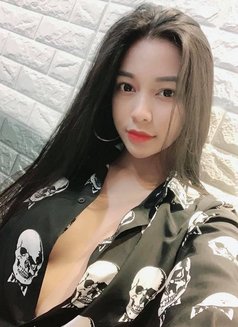 Arianwen - escort in İstanbul Photo 2 of 3