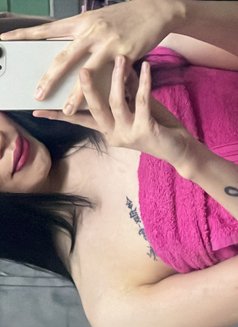 Ariella - Transsexual escort in Dubai Photo 7 of 7