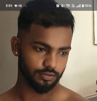 Arif - Acompañantes masculino in New Delhi