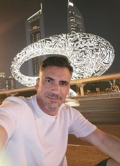 Arif Yılmaz - Acompañantes masculino in Dubai Photo 5 of 5