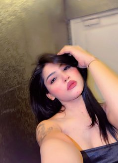 Arifa for Outcalls Only - puta in Noida Photo 5 of 6