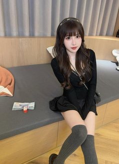 Ariin - escort in Jakarta Photo 3 of 4