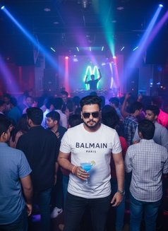 Arijit - Male escort in Kolkata Photo 6 of 12