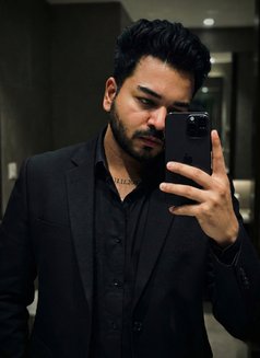 Arijit - Acompañantes masculino in Bangalore Photo 8 of 13