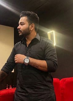 Arijit - Male escort in Bangalore Photo 4 of 15
