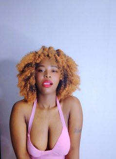 Arim - puta in Riyadh Photo 2 of 7