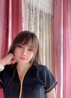 Arin - masseuse in Lampang Photo 3 of 9