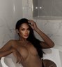 อาริน วีวีไอพี+ - Transsexual escort in Phuket Photo 2 of 3