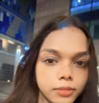 Arina - Acompañantes transexual in New Delhi