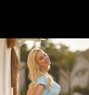 Arina Nuru Anal - masseuse in Dubai Photo 1 of 10