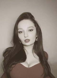 Arina Russian Doll - escort in Hong Kong Photo 1 of 7