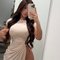 Arina - escort in Jeddah Photo 2 of 4