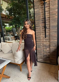 Arina Sily - puta in Bali Photo 1 of 6