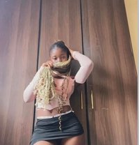 Arina - escort in Kampala