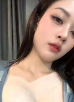 Arina - escort in Hanoi Photo 1 of 6