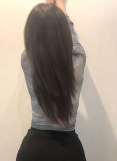 Arina - escort in Hanoi Photo 3 of 6