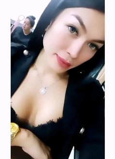 Arini Queen Ladyboy shemale - Acompañantes transexual in Medan Photo 3 of 5