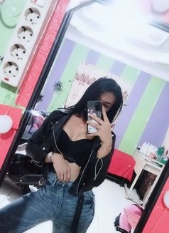 Arini Queen Ladyboy shemale - Acompañantes transexual in Medan Photo 4 of 5