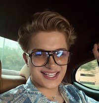 Aris 🇪🇸 - Transsexual escort in Riyadh Photo 1 of 16