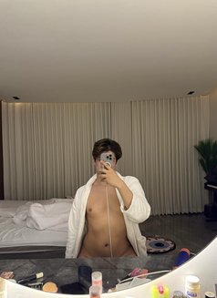 Aris 🇪🇸 - Transsexual escort in Riyadh Photo 2 of 16