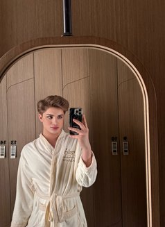 Aris 🇪🇸 - Transsexual escort in Riyadh Photo 6 of 16