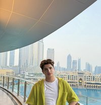 Hot Aris 🇪🇸 - Male escort in Riyadh