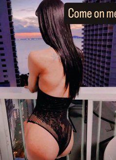 Aris - Transsexual escort in Pattaya Photo 5 of 5