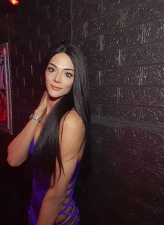 Aris - Transsexual escort in Pattaya Photo 5 of 9