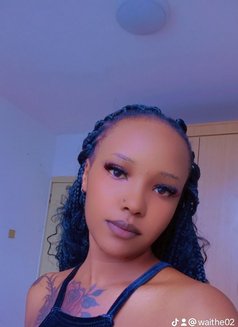 Arisa - puta in Nairobi Photo 2 of 3