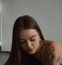 Arisha - escort in Hong Kong