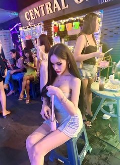 Arita - Transsexual escort in Pattaya Photo 30 of 30