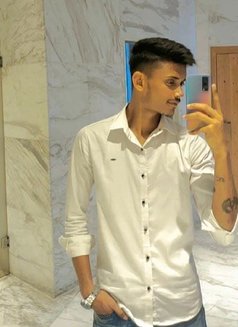 Aritra Mondal - Male escort in Kolkata Photo 2 of 2