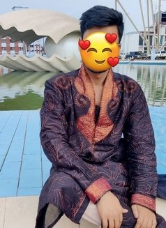 Ariyan - Male escort in Dhaka Photo 2 of 2