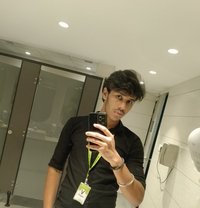 Ariyansh - Male escort in Pune