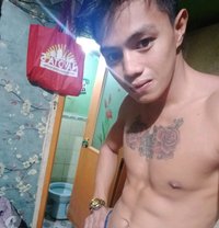 Arjay - Male escort in Manila