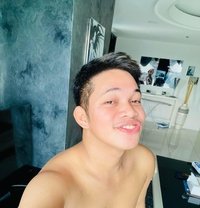 Arjhay Montecarlo - Male escort in Makati City