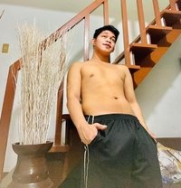 Arjhay Montecarlo - Male escort in Makati City