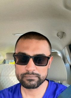 ARJUN BEYOND 8 BBC - Male escort in New Delhi Photo 12 of 14