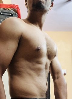 Arjun (Independent Male Escort) - Acompañantes masculino in Mumbai Photo 3 of 4