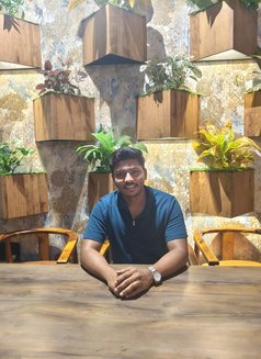 Arjun - Male escort in Bangalore Photo 10 of 12