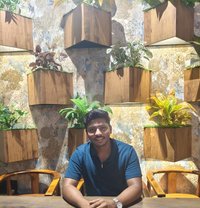 Arjun exclusively for couples & Ladies - Male adult performer in Bangalore