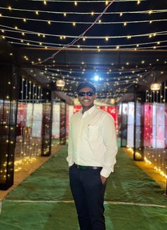 Arjun - Male escort in Bangalore Photo 3 of 12