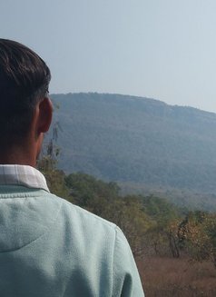 Arjun - Male escort in Bhopal Photo 3 of 3