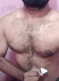 Arjun - Male escort in Hyderabad Photo 2 of 4