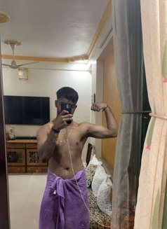 Arjun - Male escort in Mumbai Photo 3 of 3