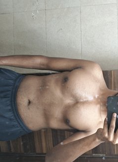 Arjun - Male escort in New Delhi Photo 2 of 4